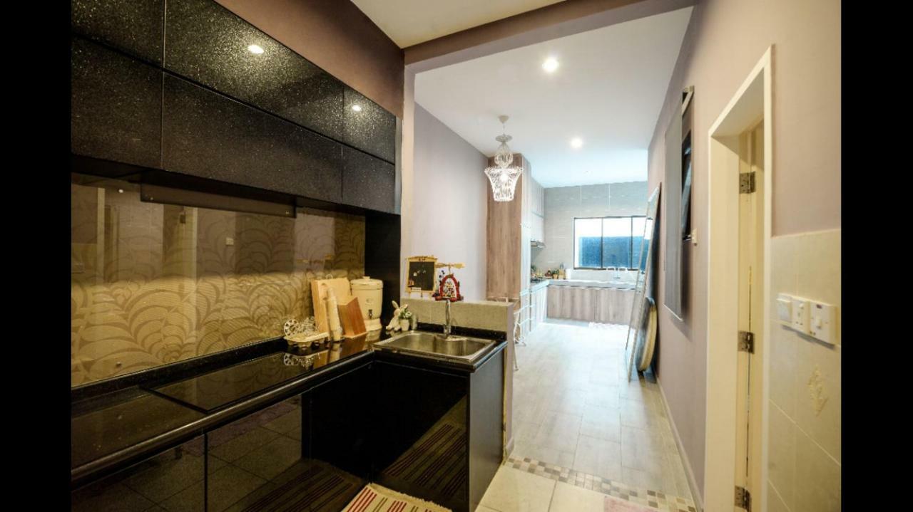 Вилла The Heaven In Sunway Ипох Экстерьер фото