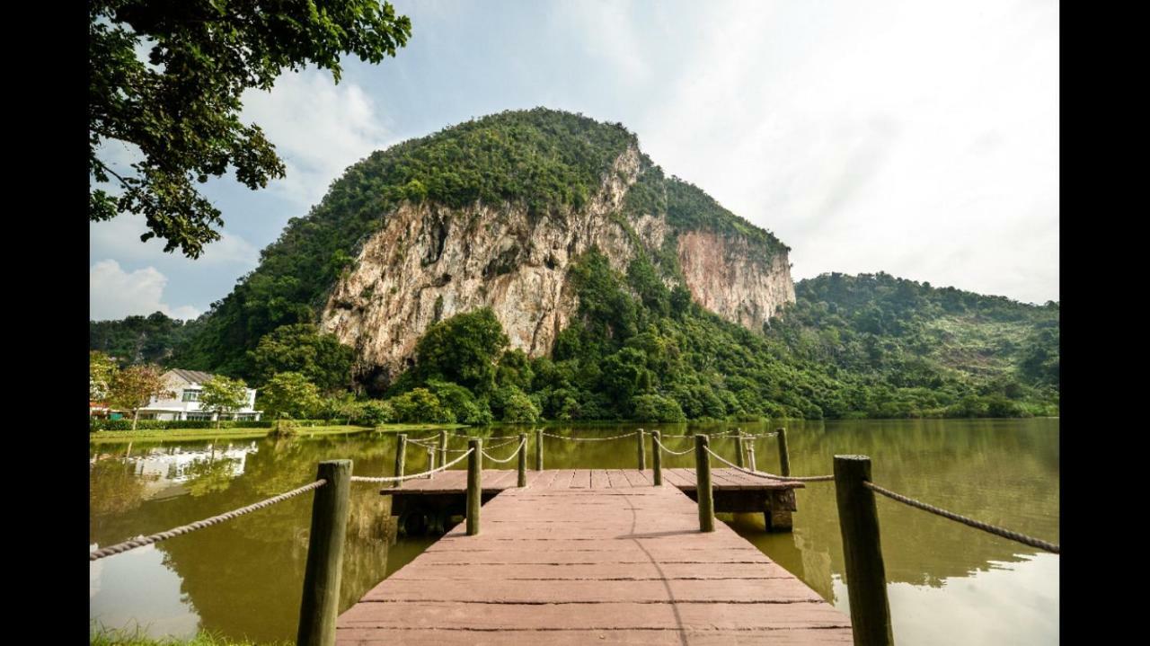 Вилла The Heaven In Sunway Ипох Экстерьер фото